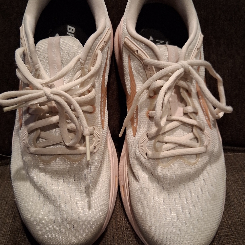 Brooks Ghost Max womens size 10 - Picture 3 of 6